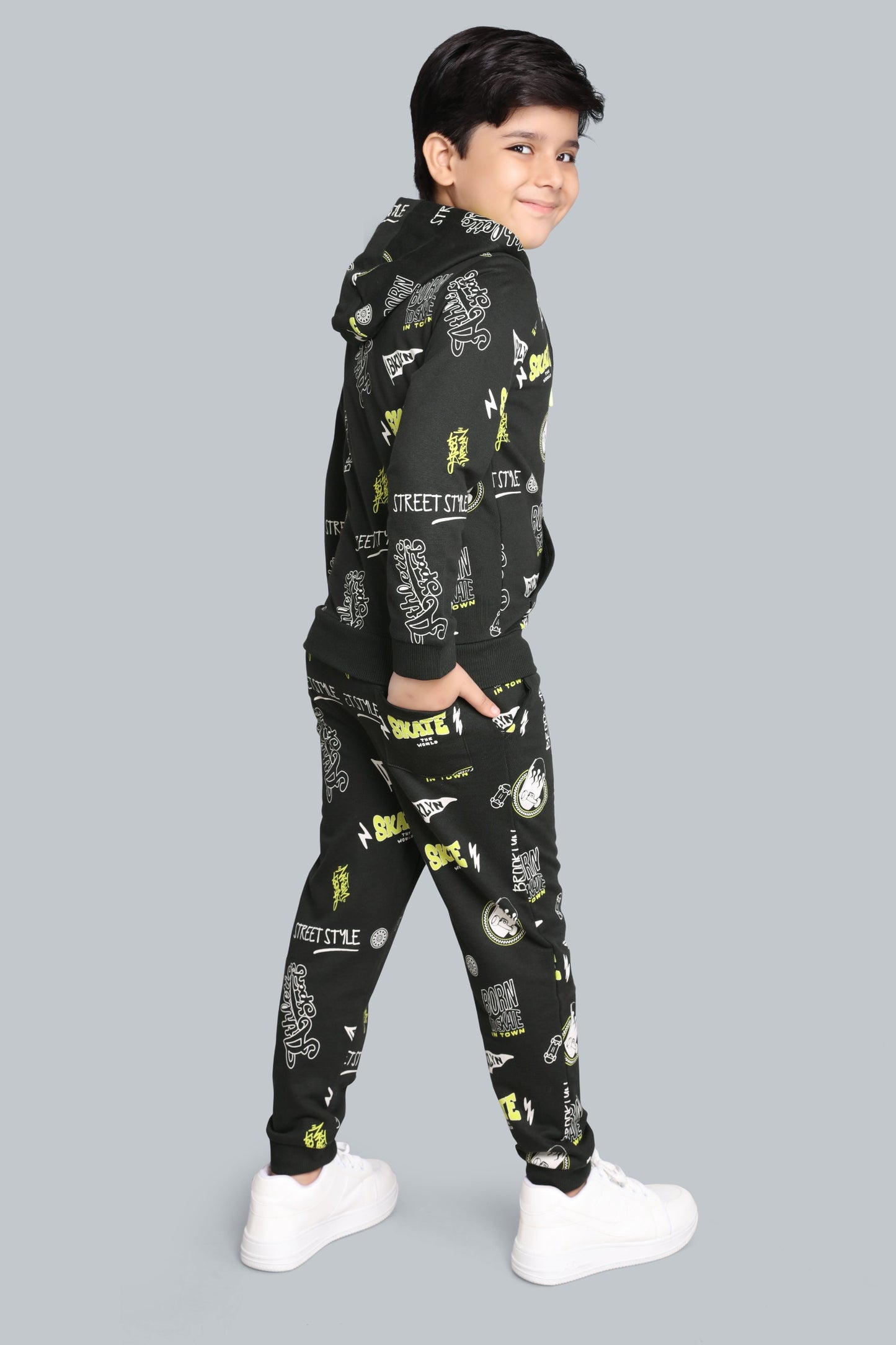 Boys Zip-Up Printed Hoodie Sweatshirt And Joggers Pants