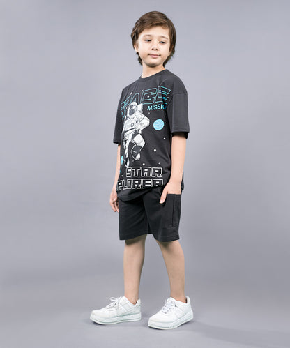 Boys Trendy Oversized T-Shirt & Cargo Shorts Set