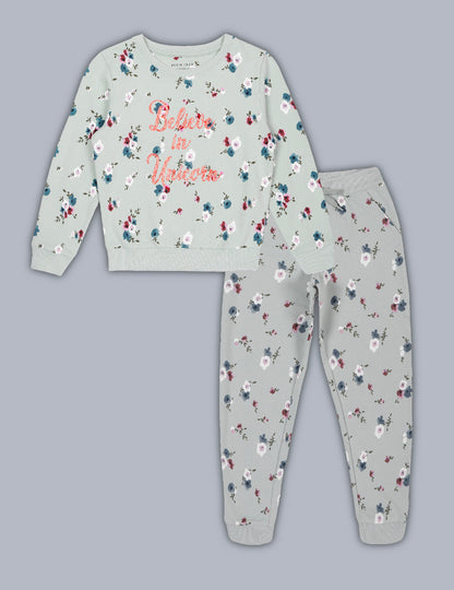 Round Neck Pullover Sweatshirt and Printed Jogger set- Green