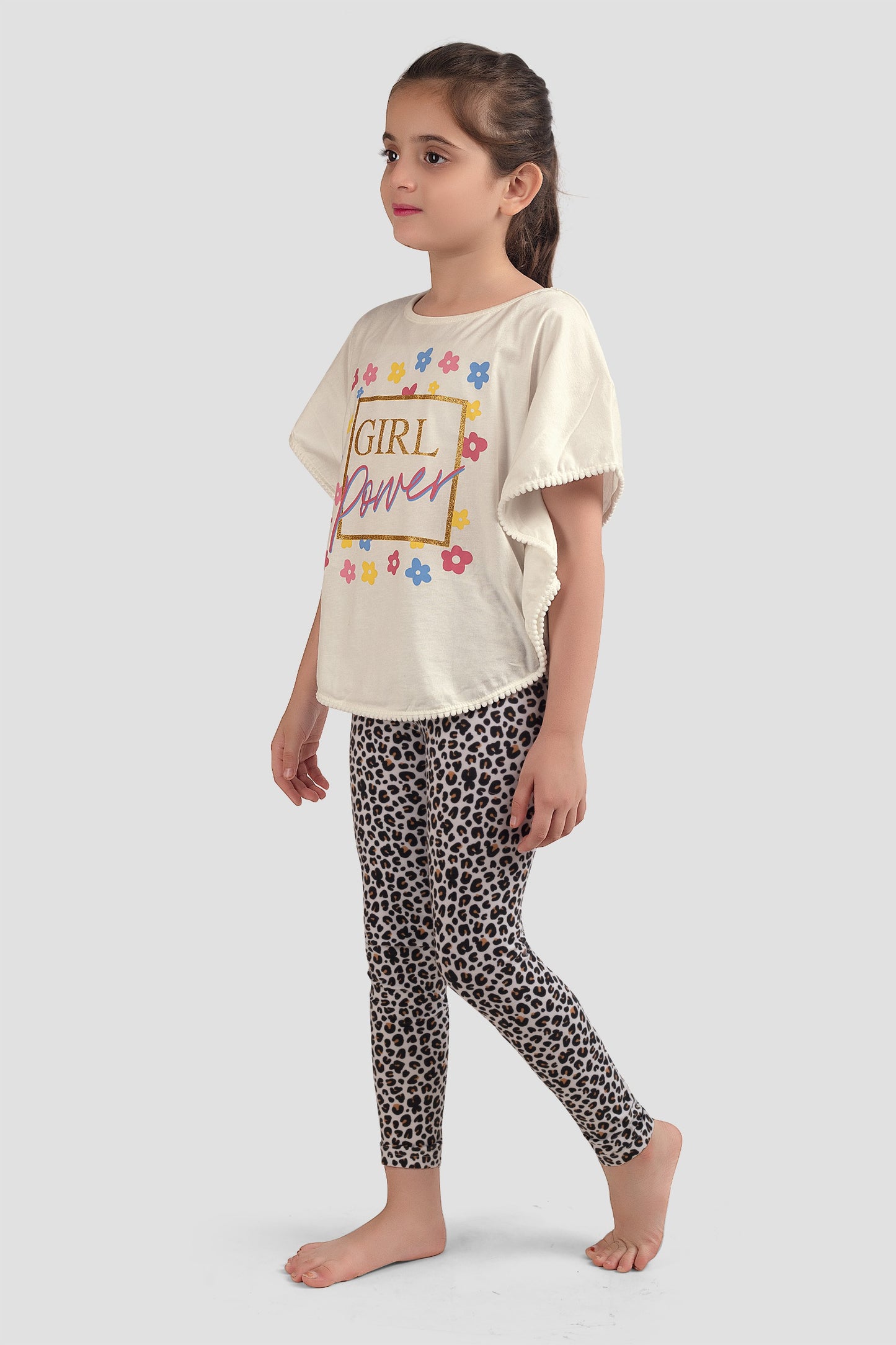 Girls Soft Rayon Poncho T-shirts and All Over Printed Leggings set (Pack Of 4) - Multi