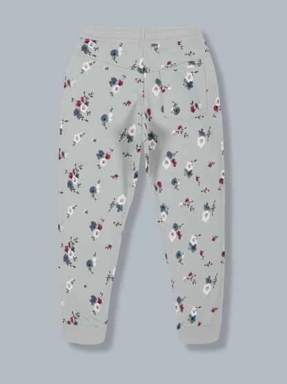 Round Neck Pullover Sweatshirt and Printed Jogger set- Green